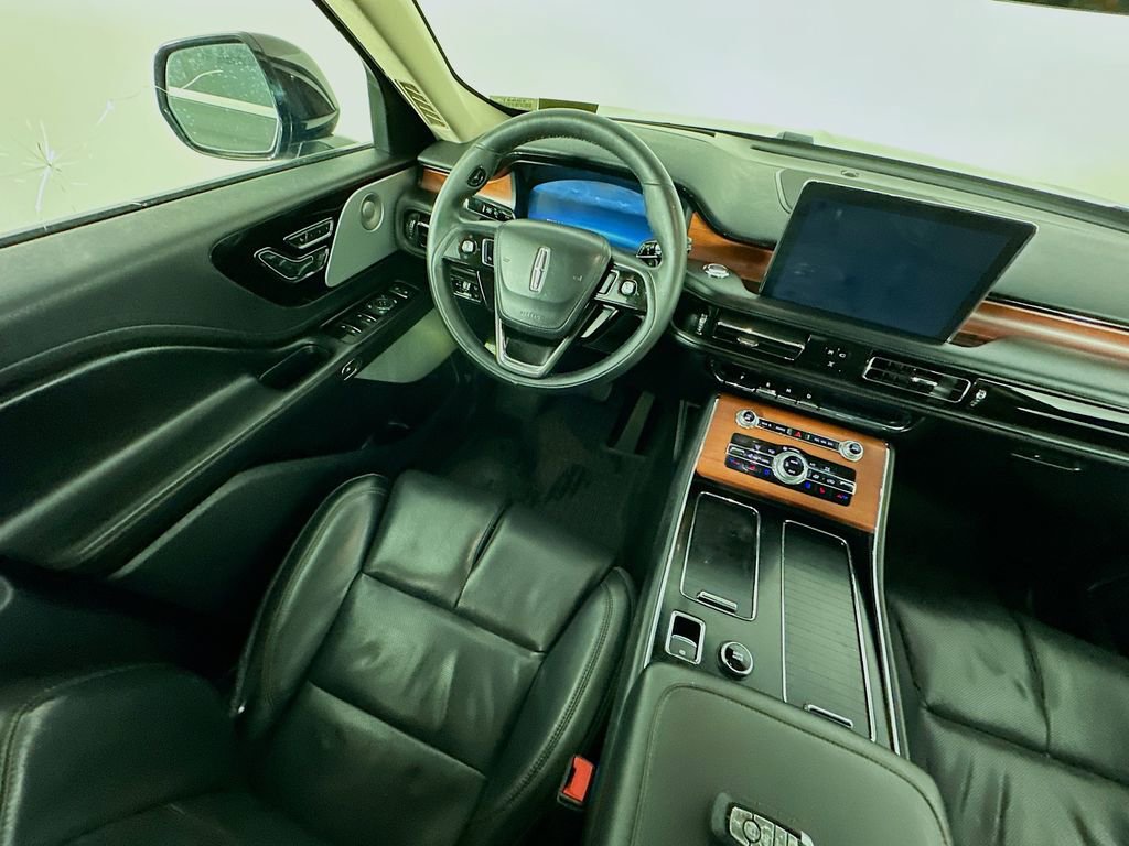Used 2020 Lincoln Aviator Reserve w/ Equipment Group 202A AWD/4WD image 9
