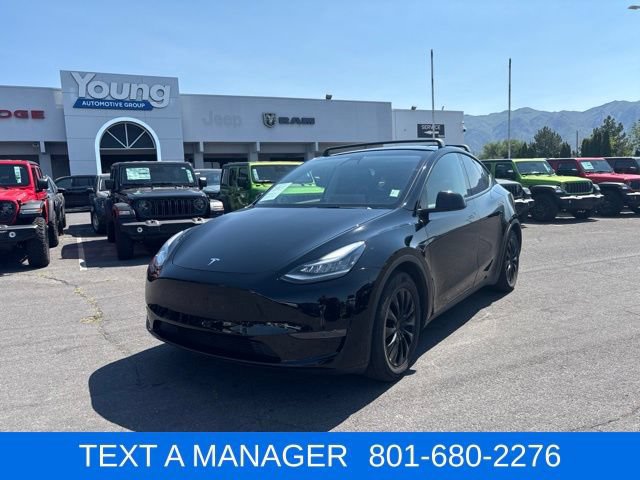 Used 2021 Tesla Model Y Long Range AWD/4WD image 2