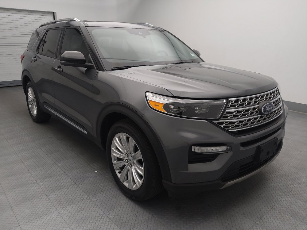 Used 2023 Ford Explorer Limited w/ Equipment Group 301A RWD image 13