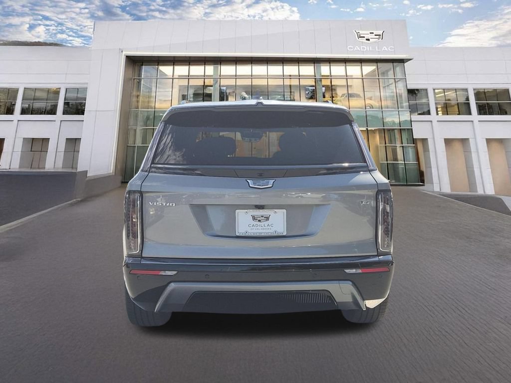 New 2027 Cadillac Vistiq Sport w/ LPO, Floor Liner Package AWD/4WD image 4