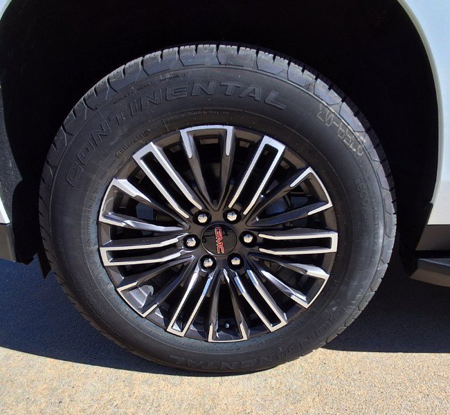 New 2026 GMC Yukon XL Elevation image 23