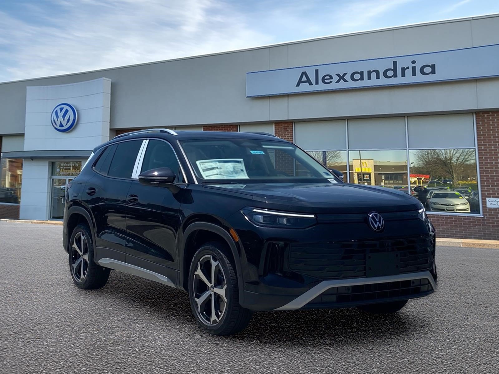 New 2026 Volkswagen Tiguan SE