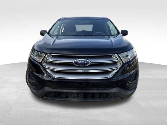Used 2018 Ford Edge SE image 11