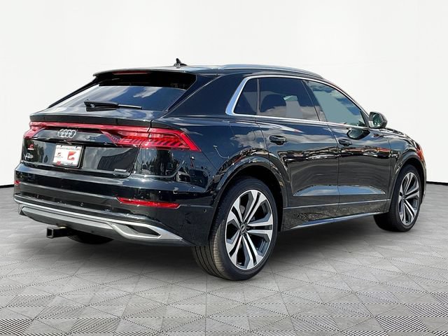Used 2022 Audi Q8 Prestige w/ Prestige Package AWD/4WD image 7