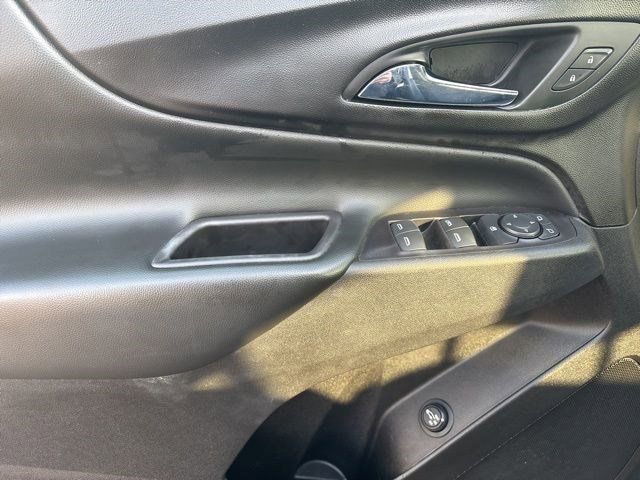 Used 2018 Chevrolet Equinox LT image 13