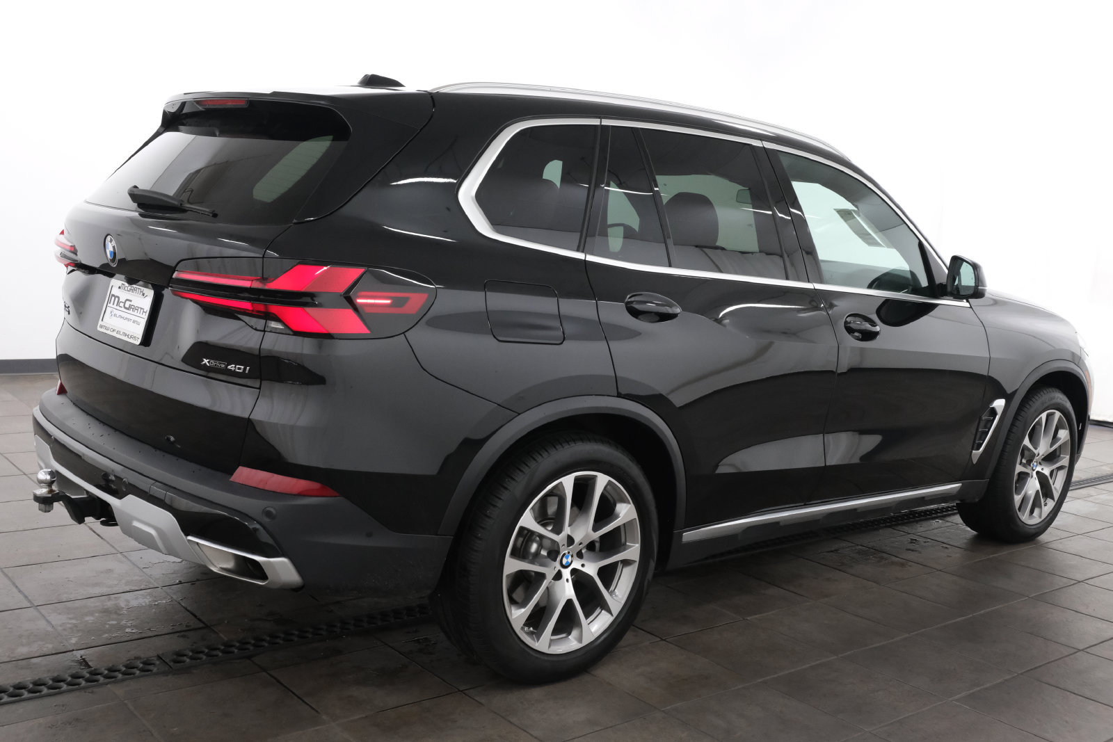 Used 2024 BMW X5 xDrive40i w/ Premium Package AWD/4WD image 6