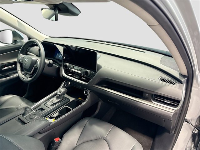 Certified 2025 Toyota Grand Highlander XLE image 24