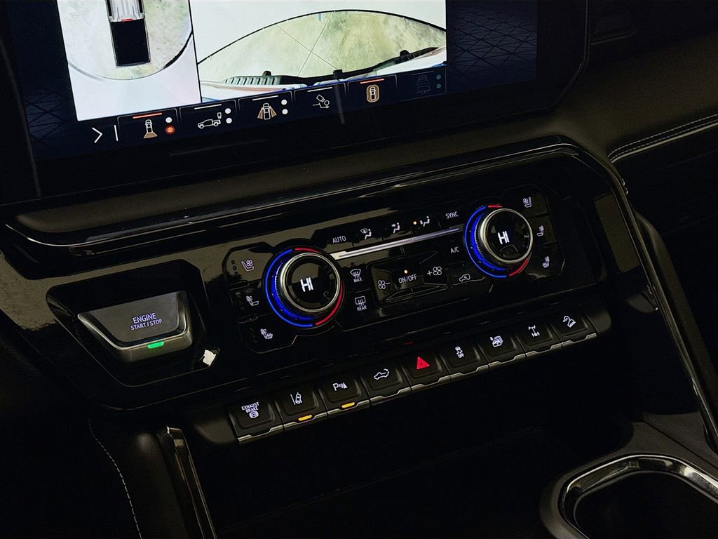 Used 2025 GMC Sierra 2500 AT4X w/ AT4X AEV Edition image 18