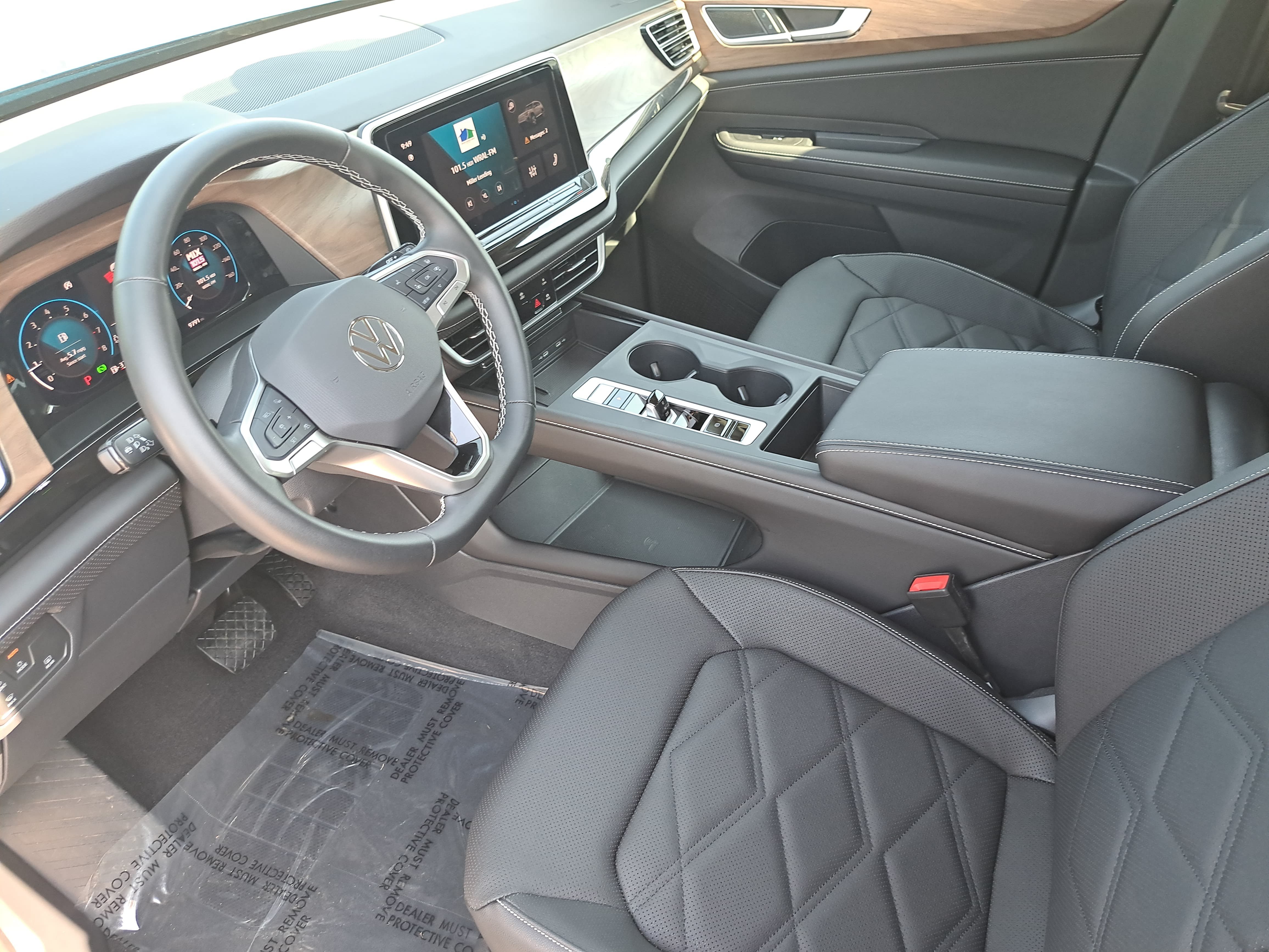 Used 2026 Volkswagen Atlas SE FWD image 16