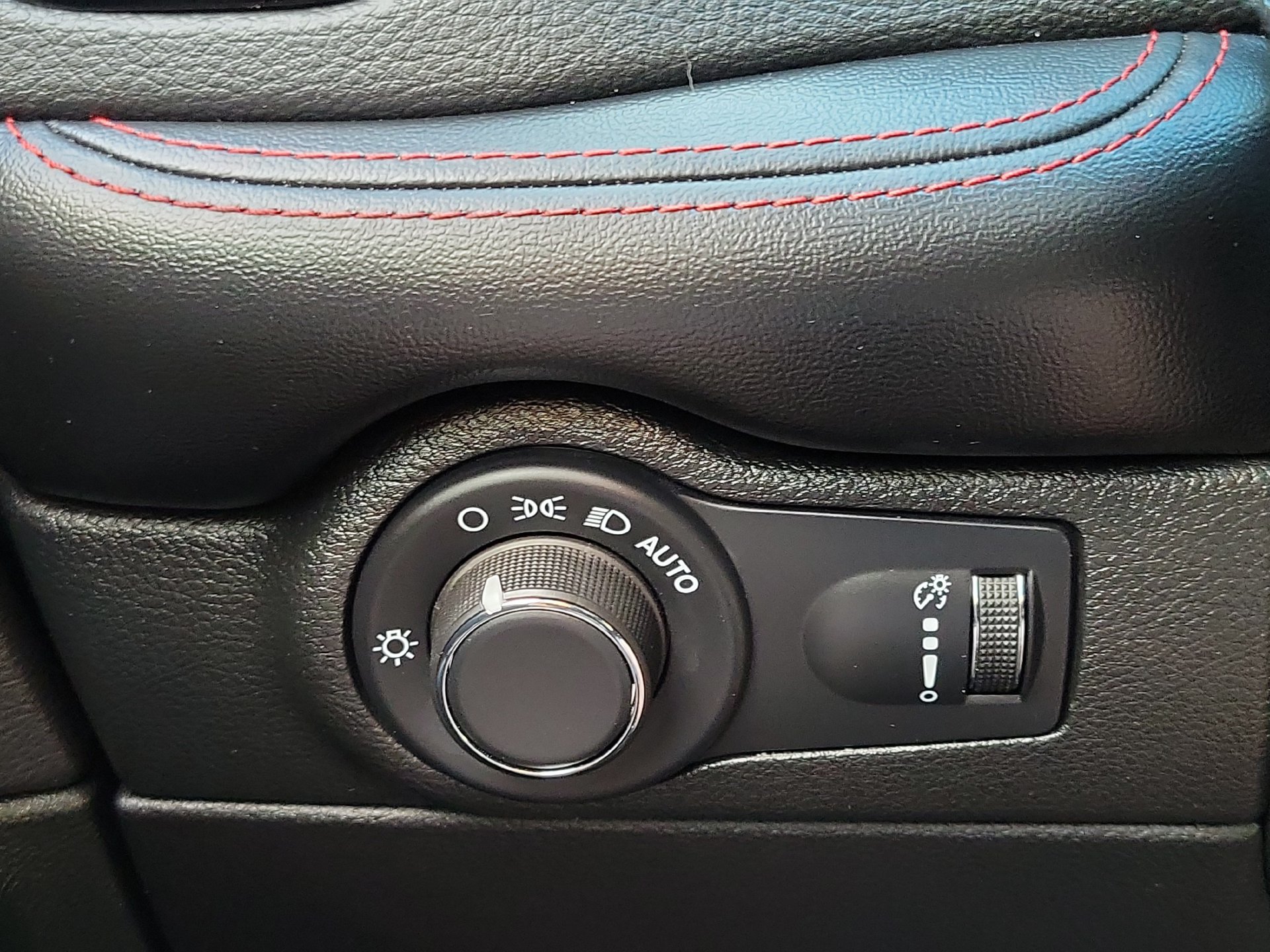 Certified 2026 Dodge Durango GT RWD image 10
