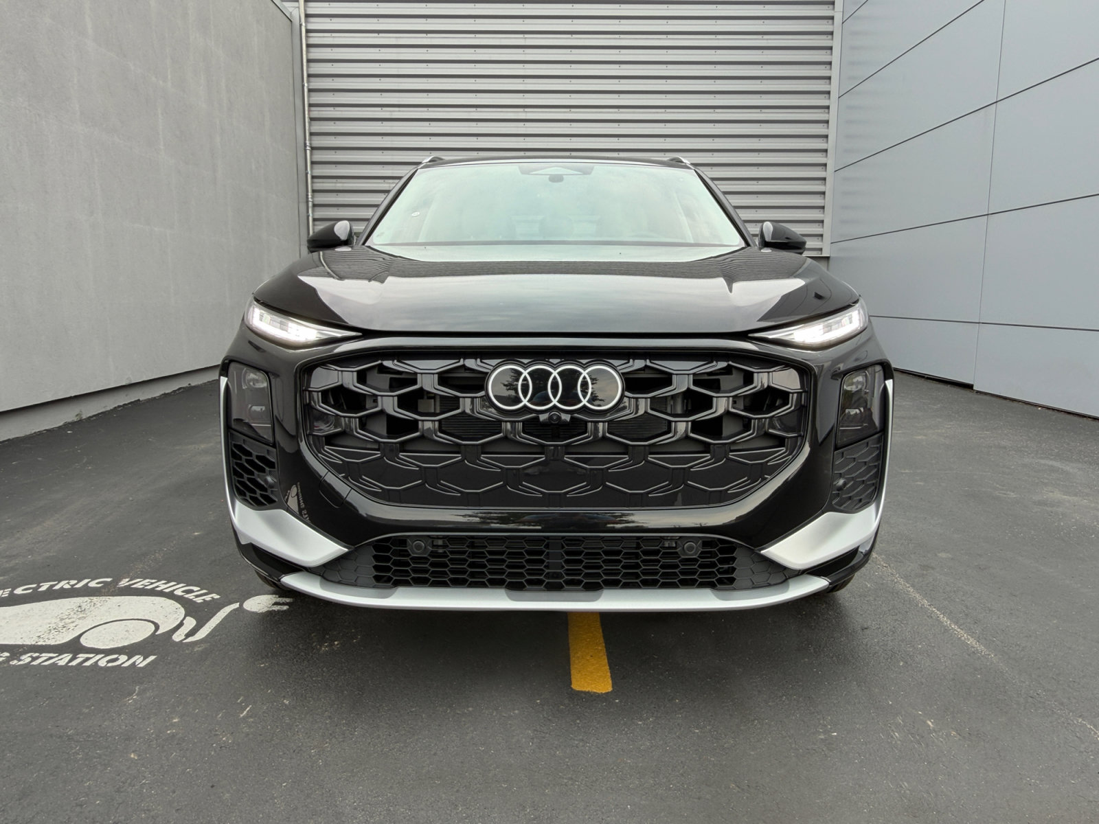 New 2026 Audi Q3 quattro 2.0T AWD/4WD image 6