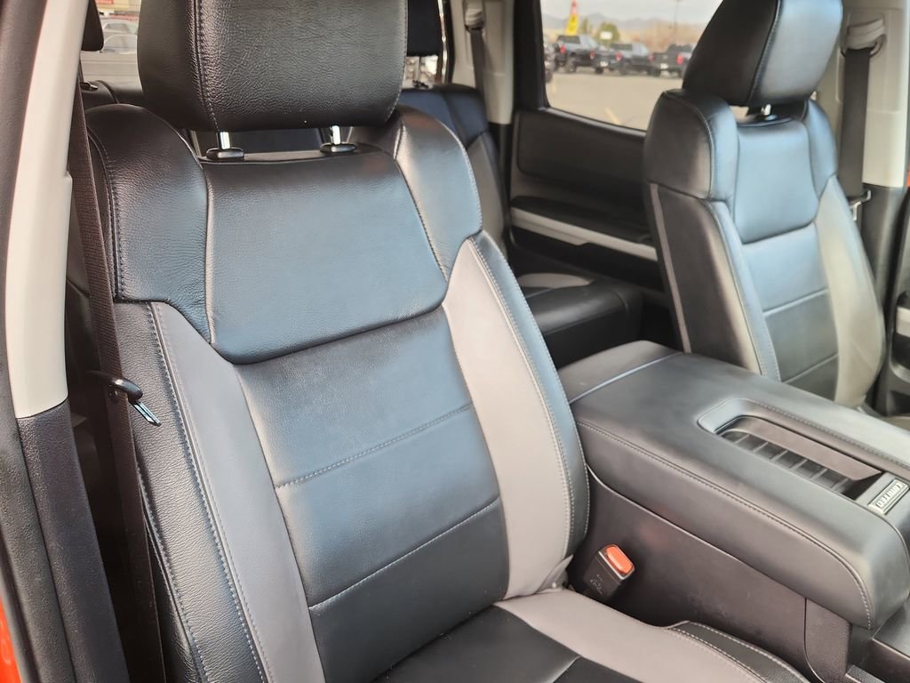 Used 2018 Toyota Tundra Limited w/ Limited Premium Package image 18