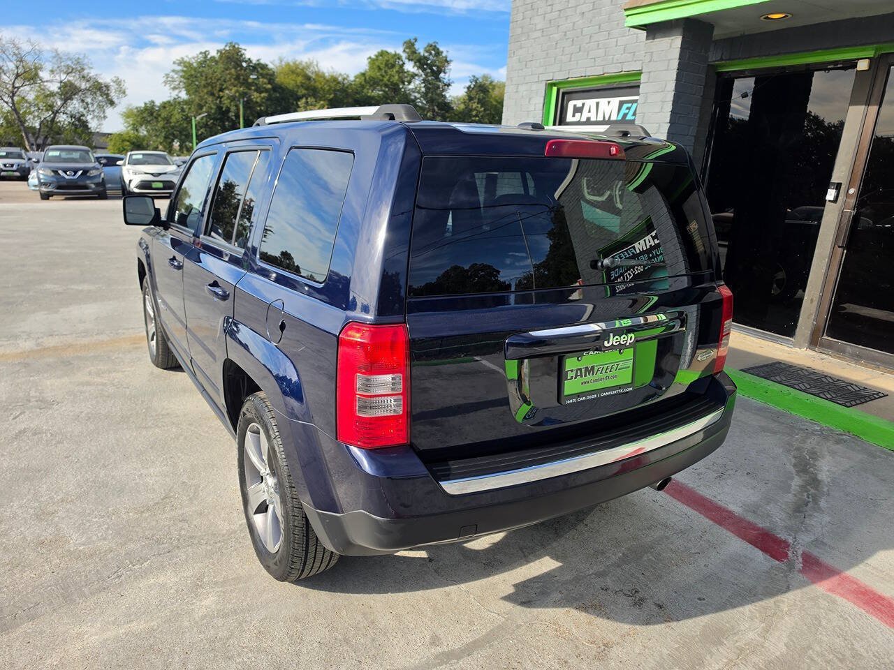 Used 2016 Jeep Patriot High Altitude FWD image 10