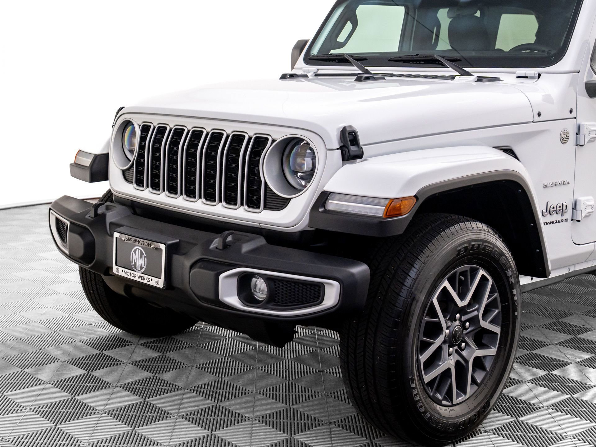 Used 2024 Jeep Wrangler Sahara image 37