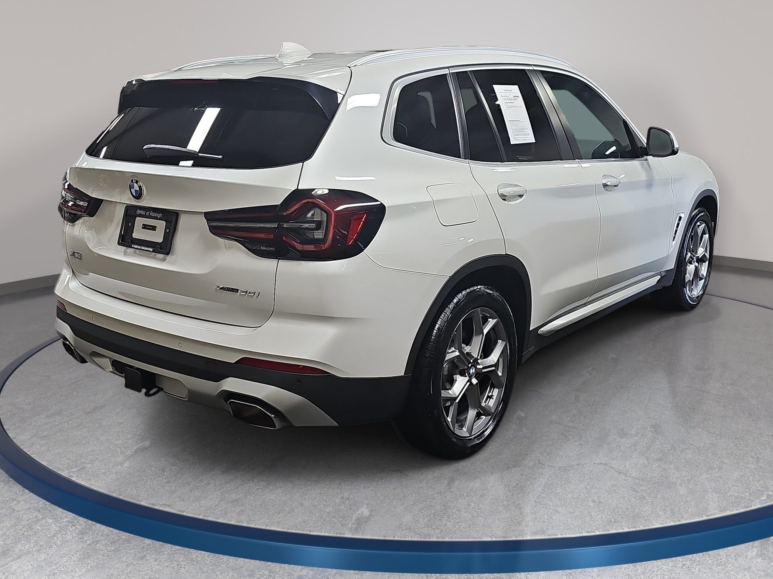 Certified 2024 BMW X3 xDrive30i w/ Premium Package AWD/4WD image 6