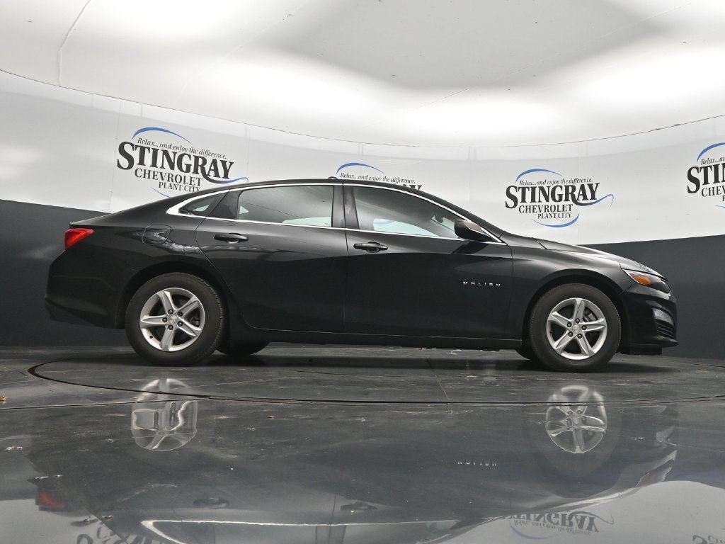 Used 2021 Chevrolet Malibu LS FWD image 33