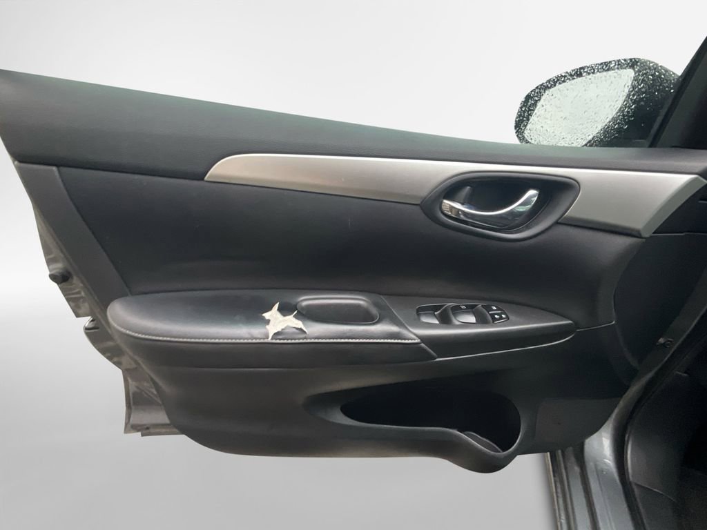 Used 2017 Nissan Sentra S FWD image 14