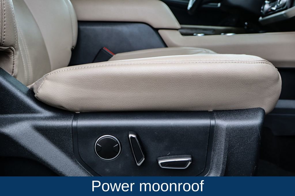 Used 2024 Ford Expedition Limited image 16