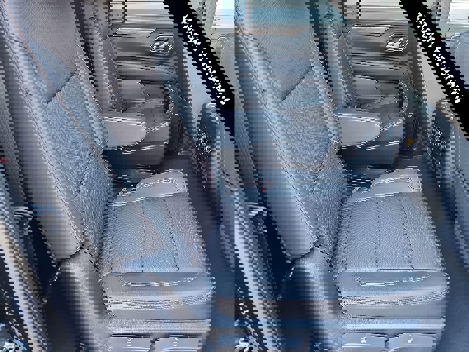 Used 2022 Chevrolet Suburban High Country image 17