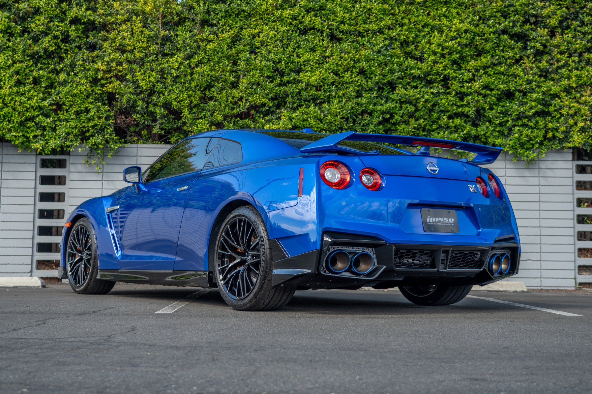 Used 2024 Nissan GT-R w/ Floor Mat Package image 25