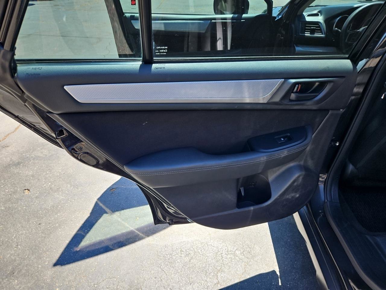 Used 2018 Subaru Outback 2.5i AWD/4WD image 15