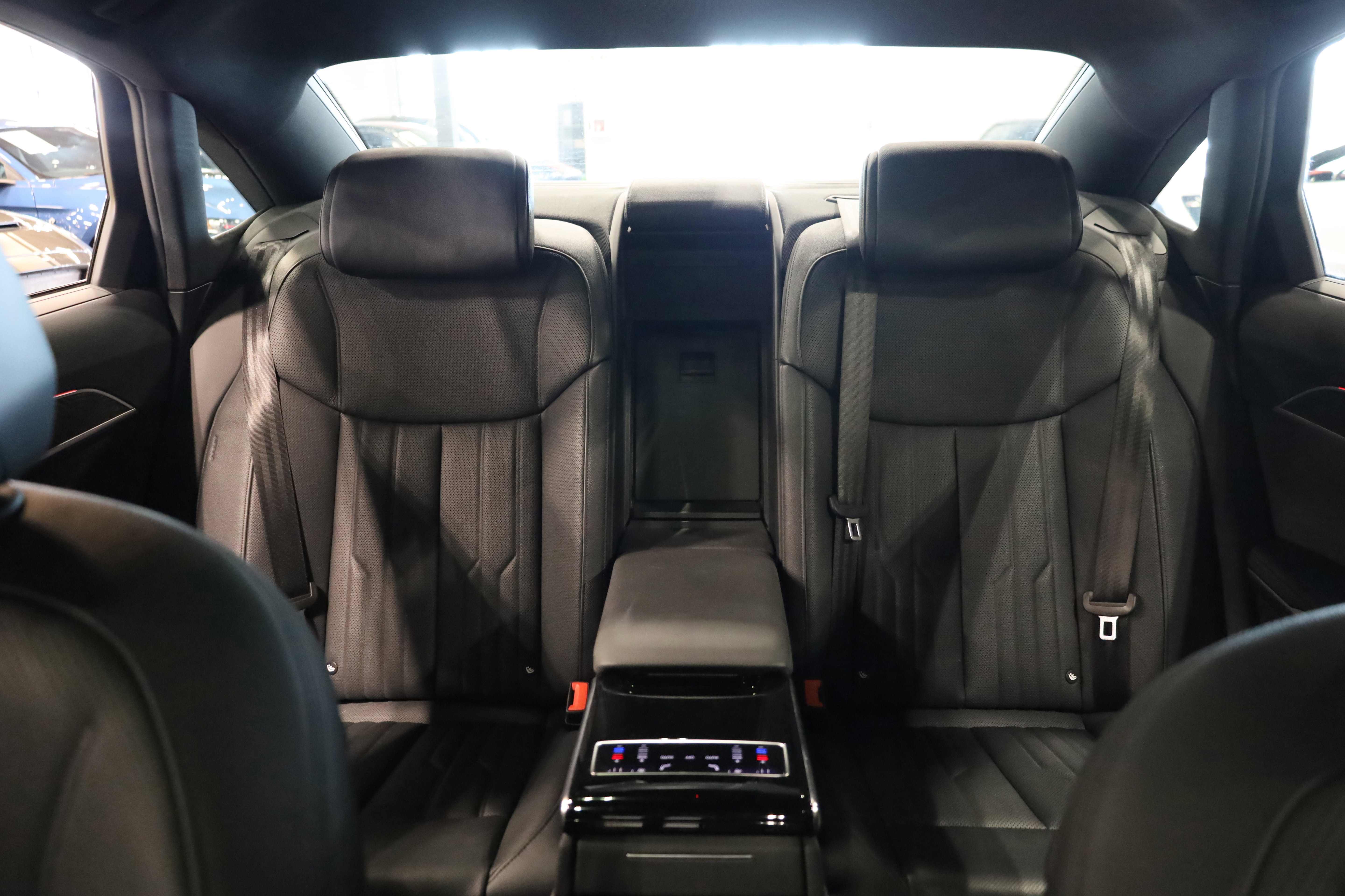 Used 2022 Audi A8 L 3.0T w/ Executive Package image 35