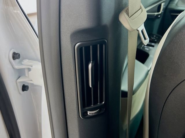 New 2025 Kia EV6 Wind image 26