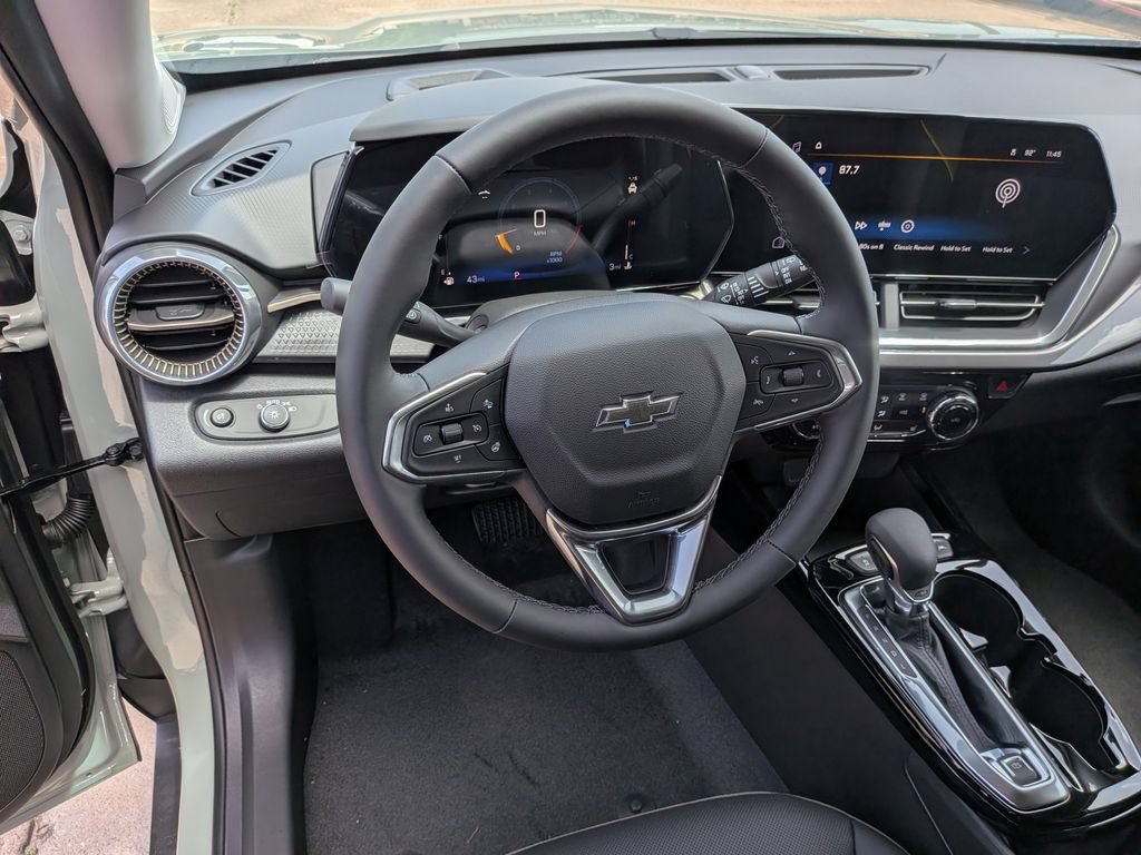 New 2026 Chevrolet Trax ACTIV w/ Driver Confidence Package FWD image 16