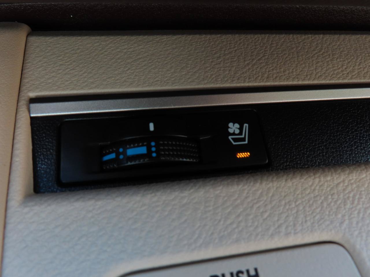 Used 2018 Lexus ES 350 w/ Premier Package FWD image 26