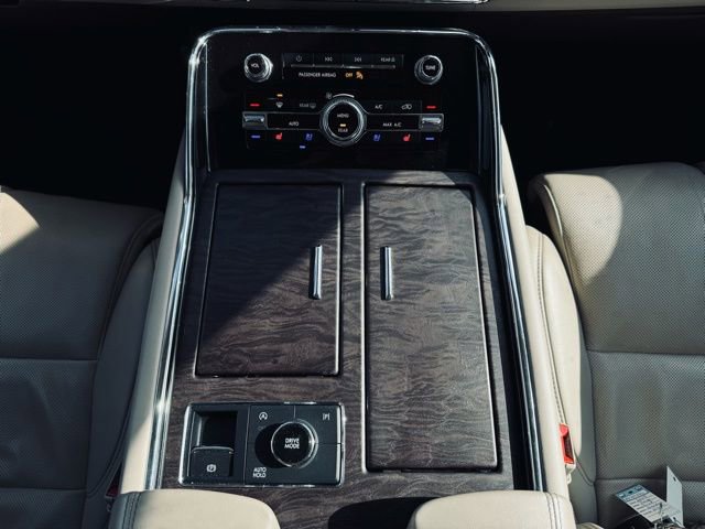 Used 2024 Lincoln Navigator L Reserve image 37