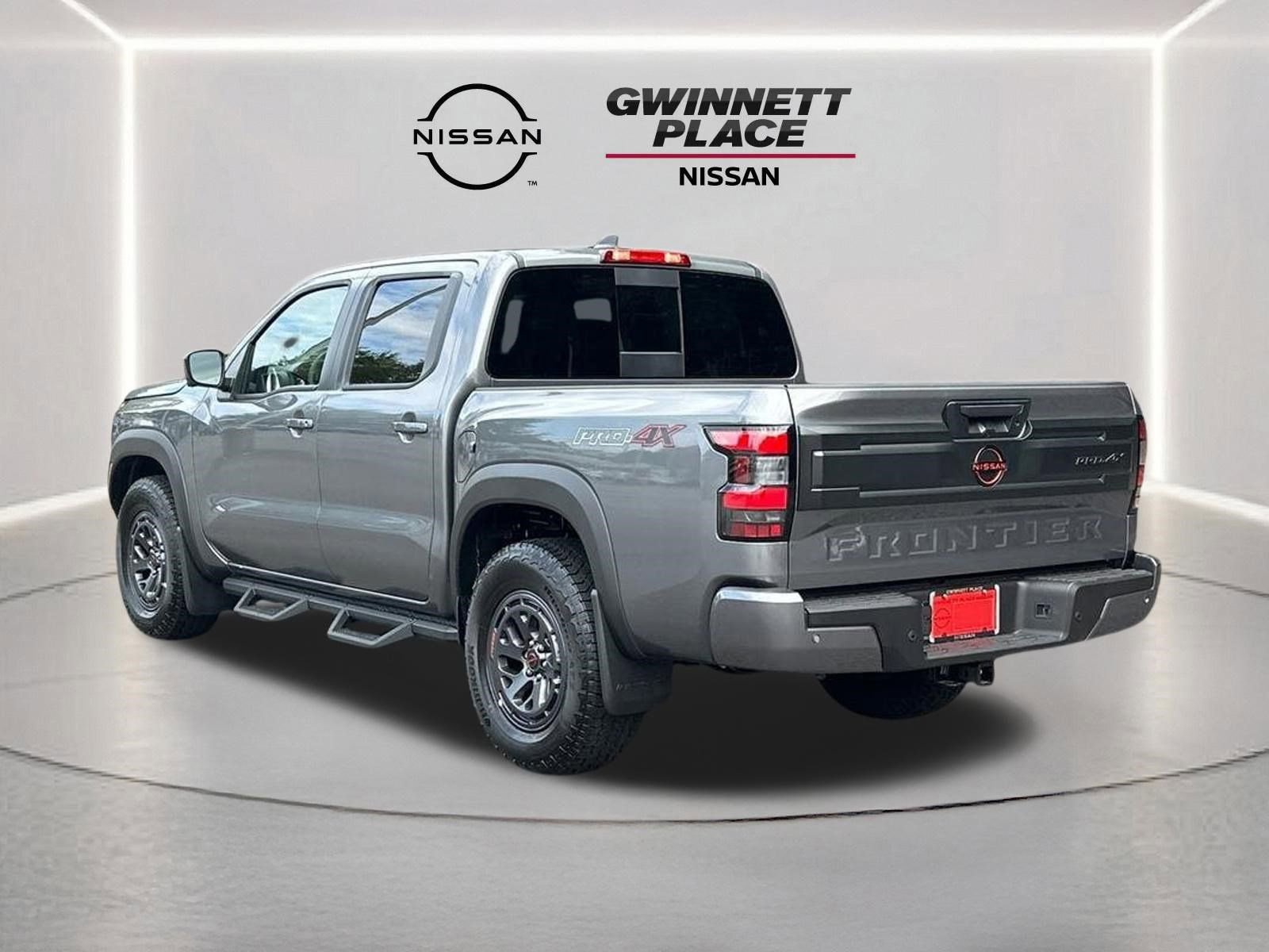 New 2026 Nissan Frontier PRO-4X w/ Pro-4x Convenience Package image 7