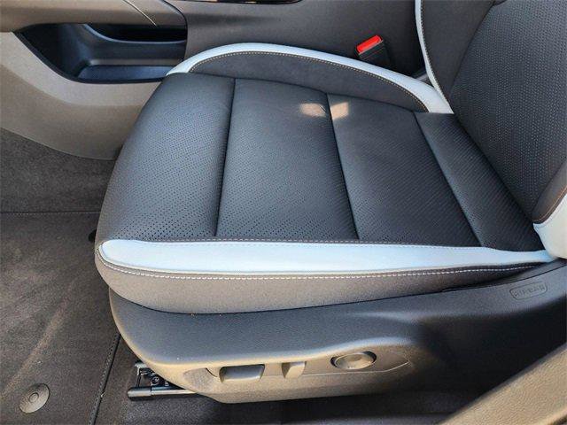 New 2025 Buick Envision Sport Touring image 18