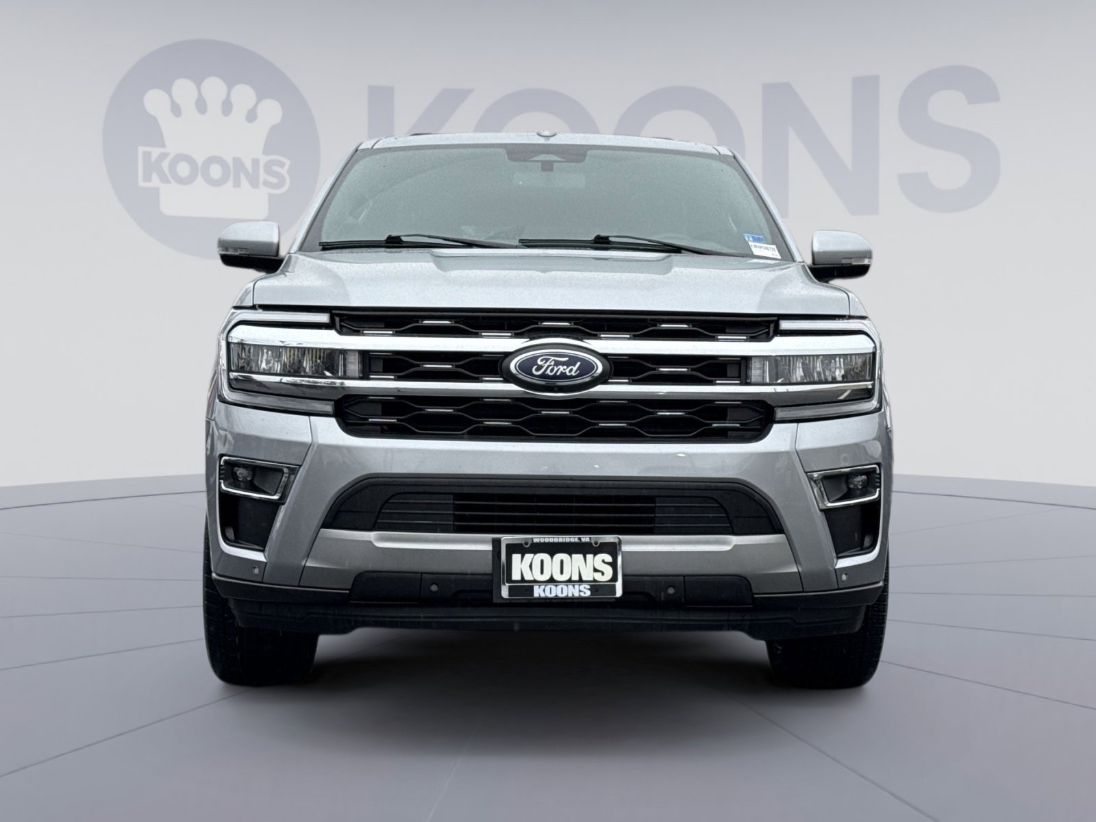 Used 2024 Ford Expedition Limited image 11