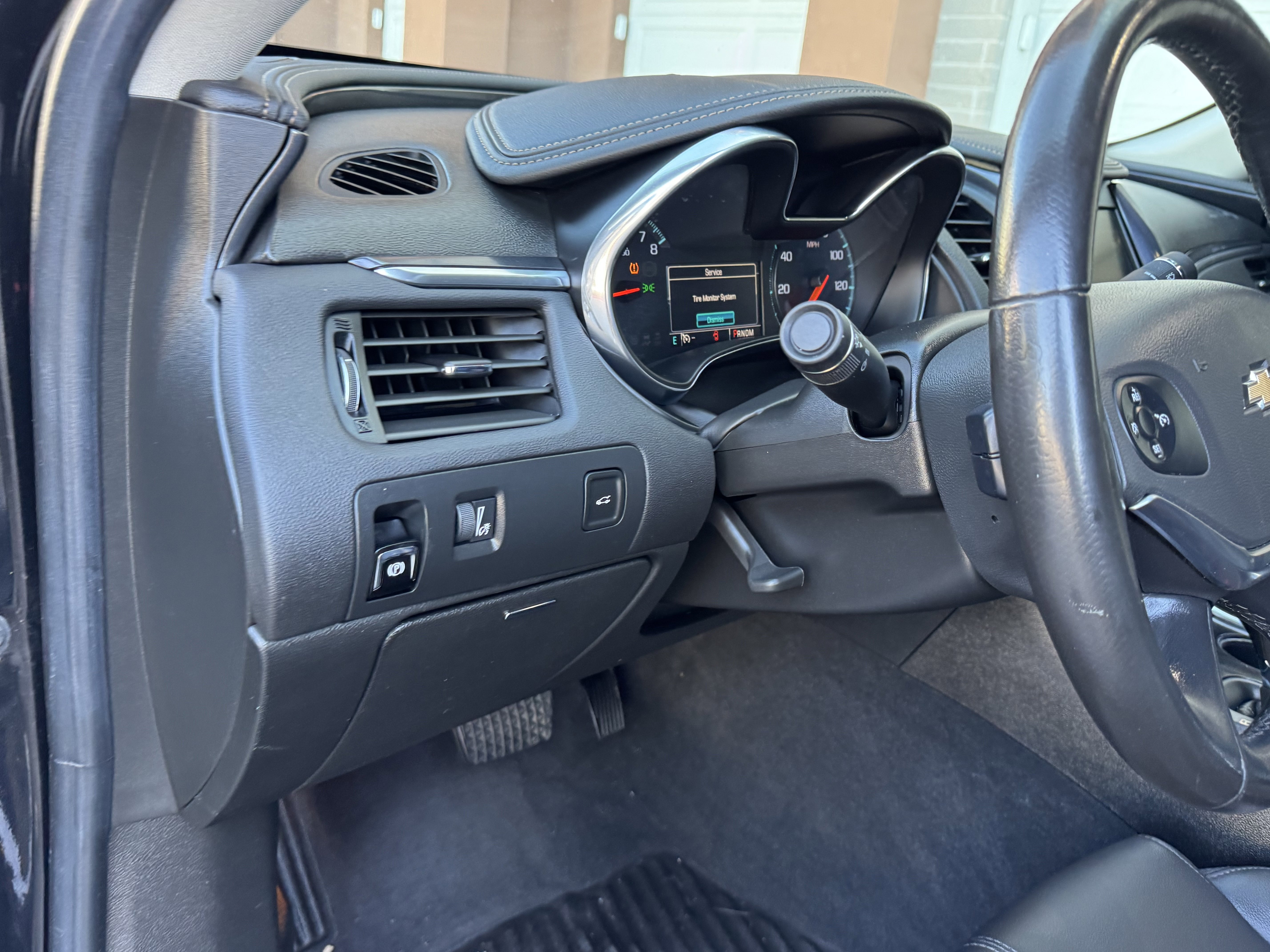 Used 2018 Chevrolet Impala LT image 16