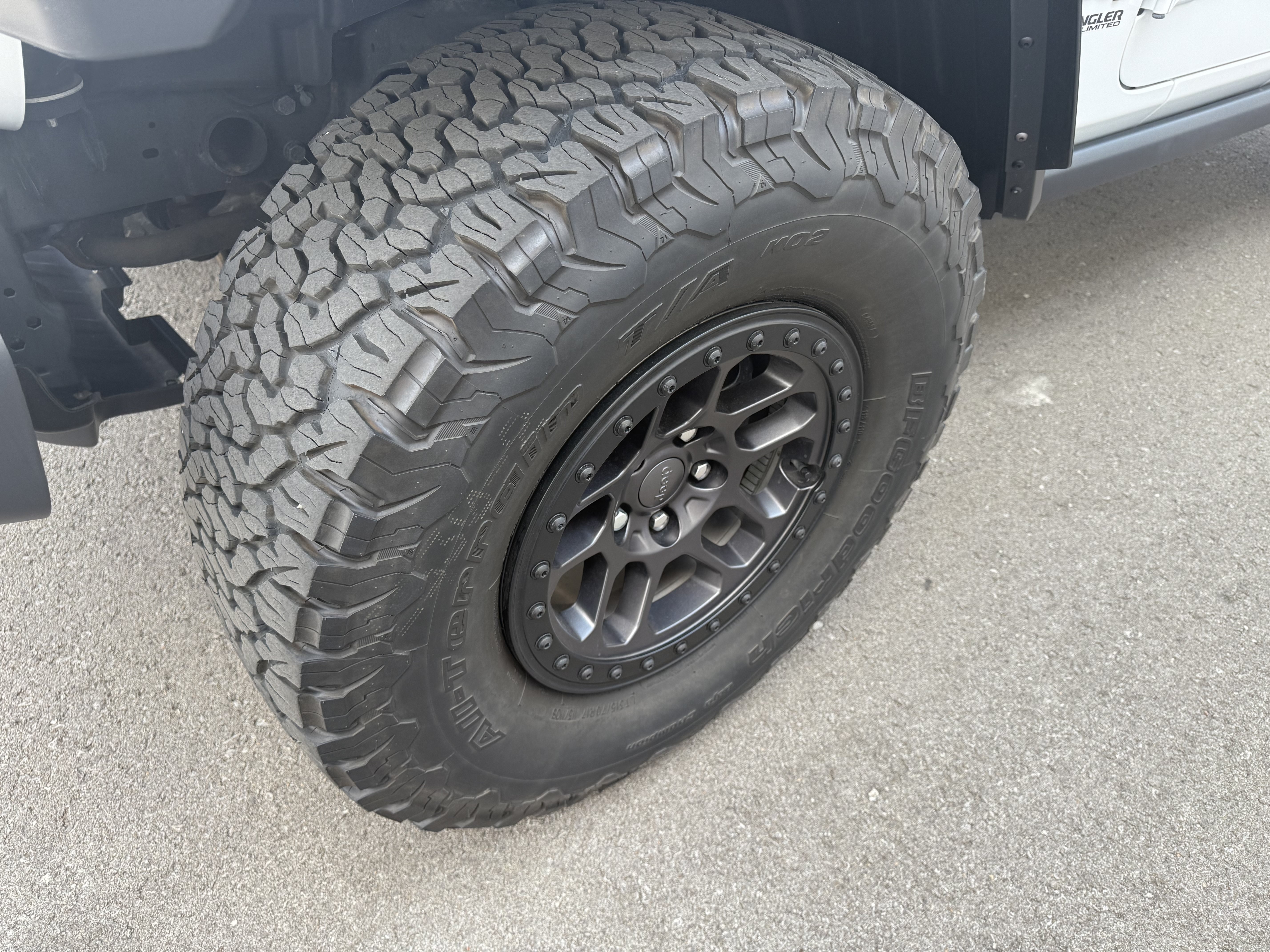 Used 2022 Jeep Wrangler Unlimited Sport AWD/4WD image 24