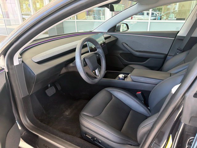 Used 2024 Tesla Model 3 Standard Range RWD image 18