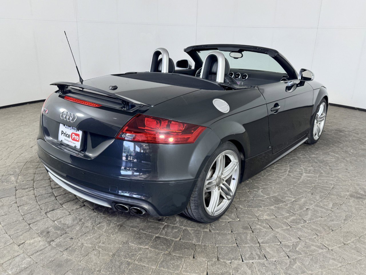 Used 2011 Audi TTS 2.0T Prestige image 18