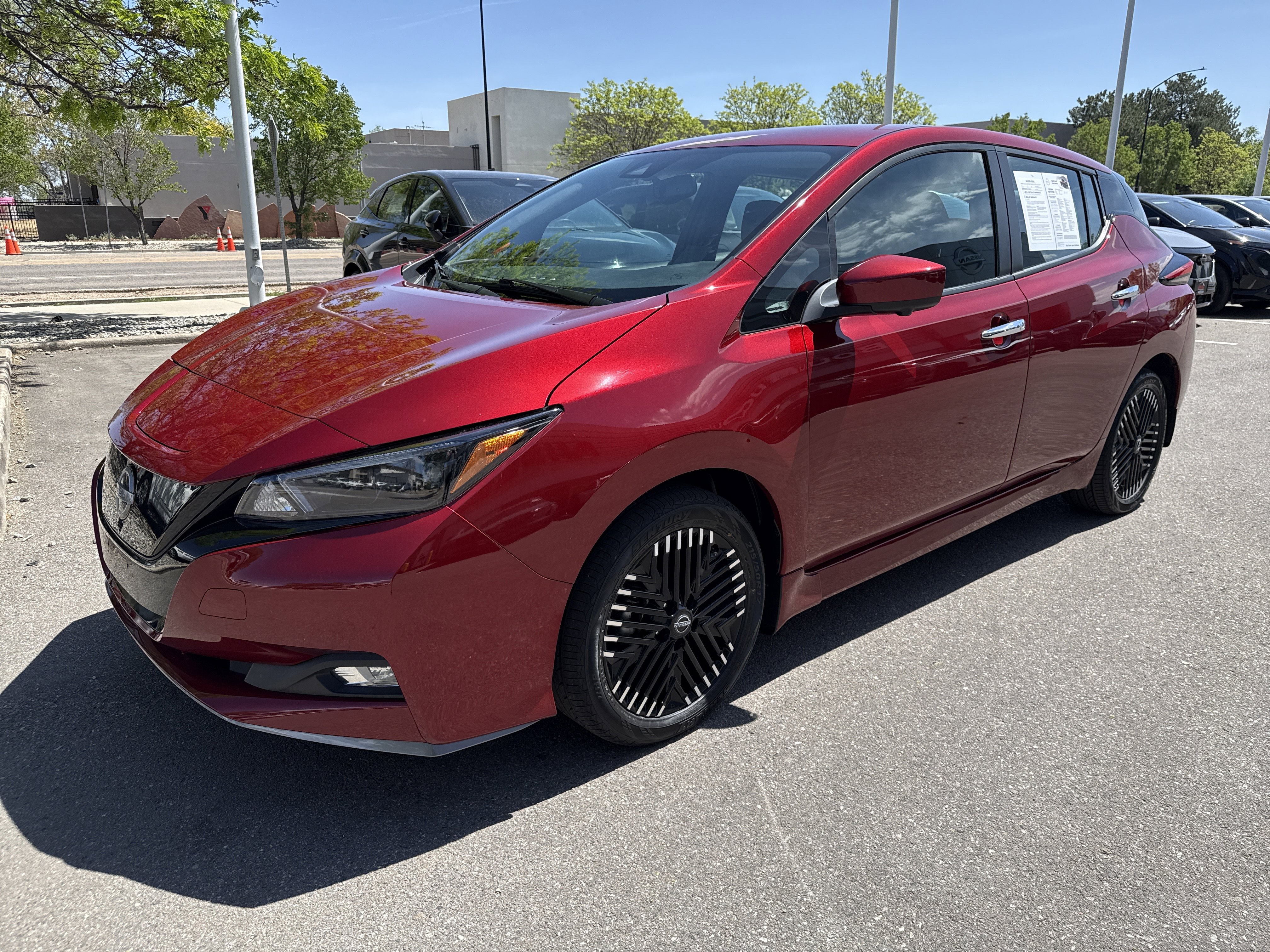 Certified 2024 Nissan Leaf SV Plus image 3