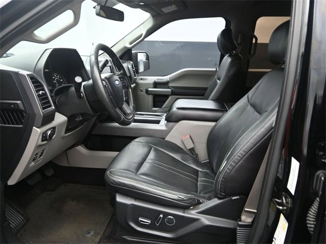 Used 2017 Ford F150 XLT w/ Equipment Group 302A Luxury image 10