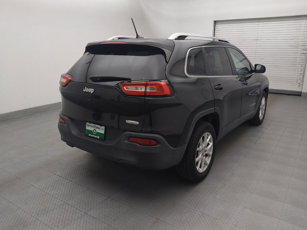 Used 2015 Jeep Cherokee Latitude FWD image 9