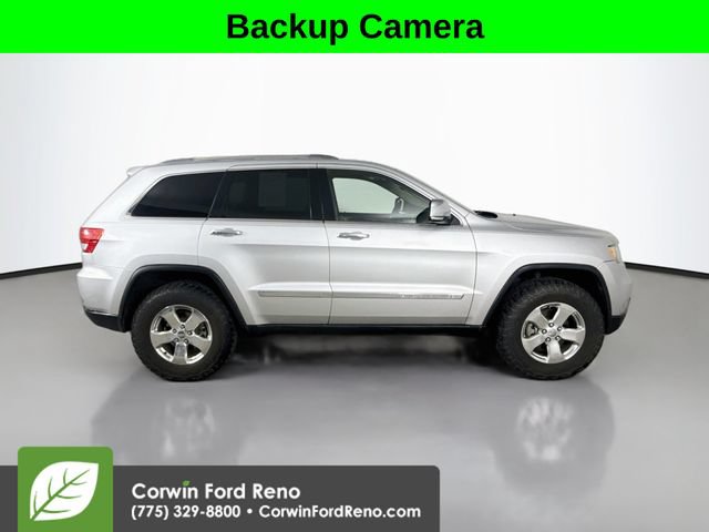 Used 2011 Jeep Grand Cherokee Limited w/ Luxury Group II AWD/4WD image 8