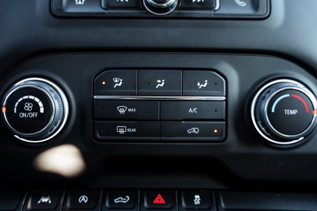 Used 2022 Chevrolet Silverado 1500 Custom image 23