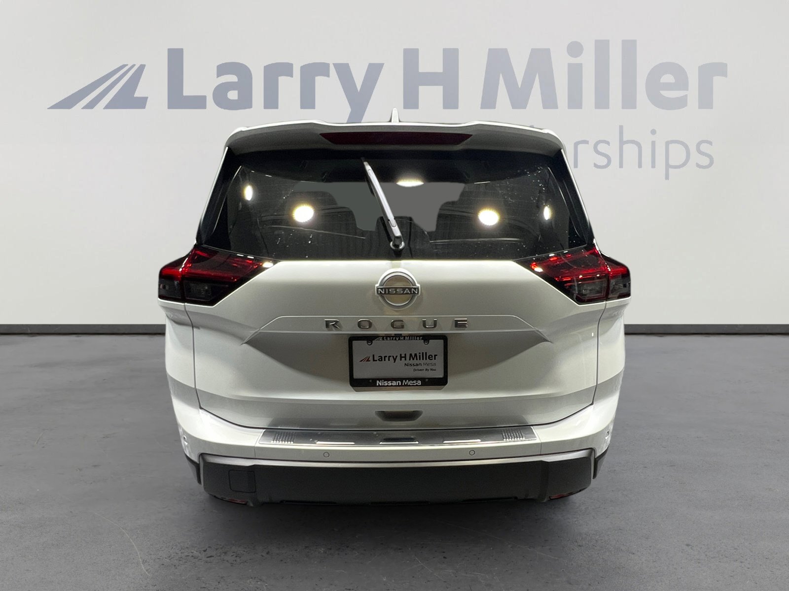 New 2026 Nissan Rogue SV image 4