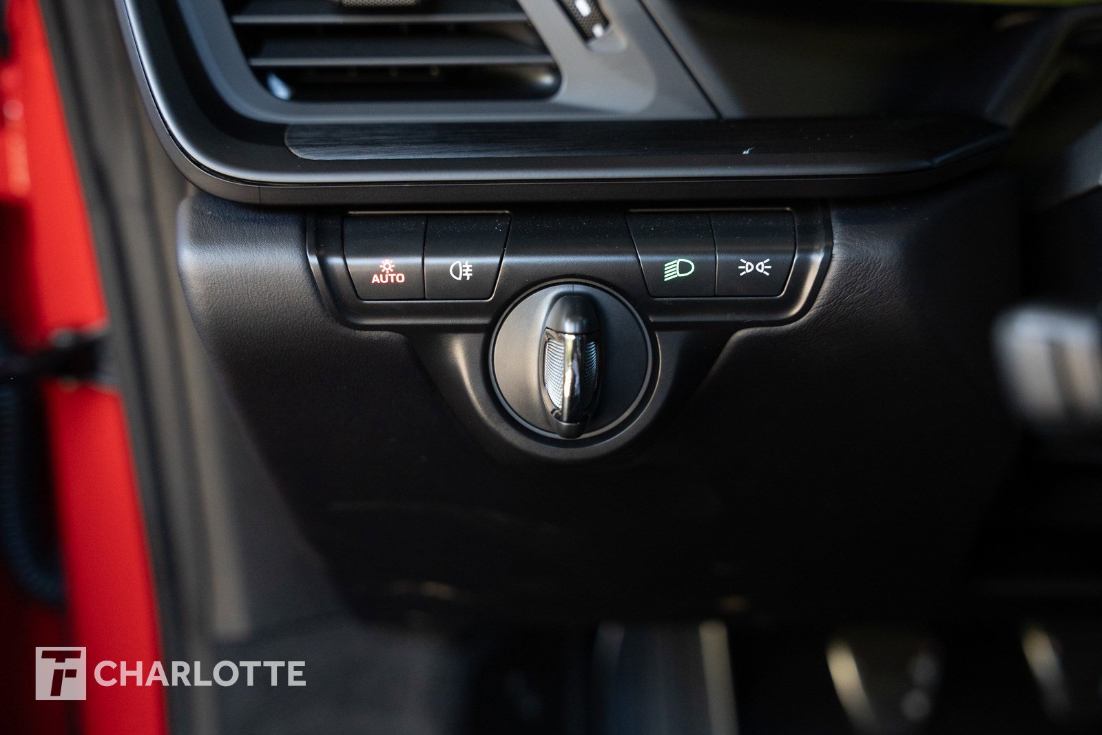 Used 2023 Porsche 911 Carrera GTS w/ Premium Package image 25