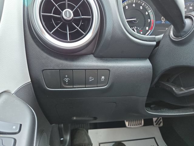 Used 2023 Hyundai Kona SEL FWD image 20