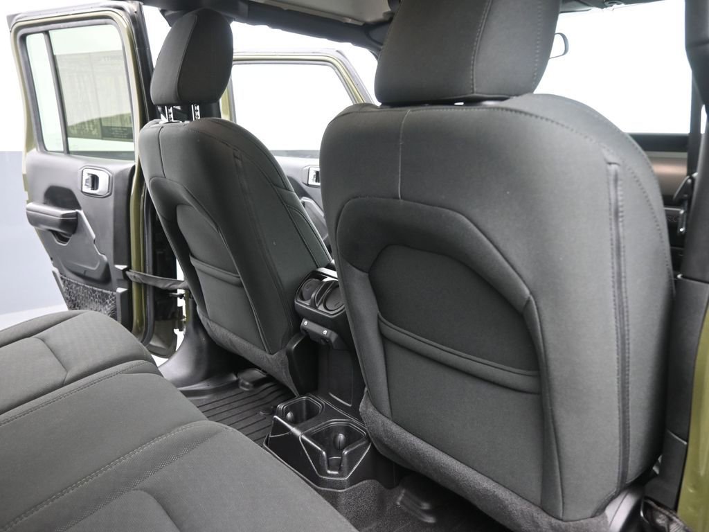 Used 2021 Jeep Wrangler Unlimited Sport image 16