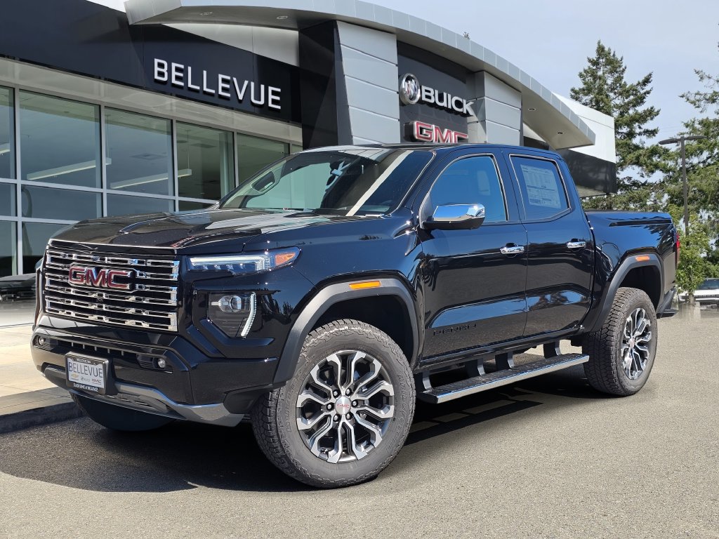 New 2026 GMC Canyon Denali w/ LPO, Black Badging Package