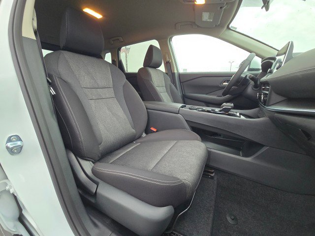 New 2026 Nissan Rogue SV w/ Cold Weather Package image 12