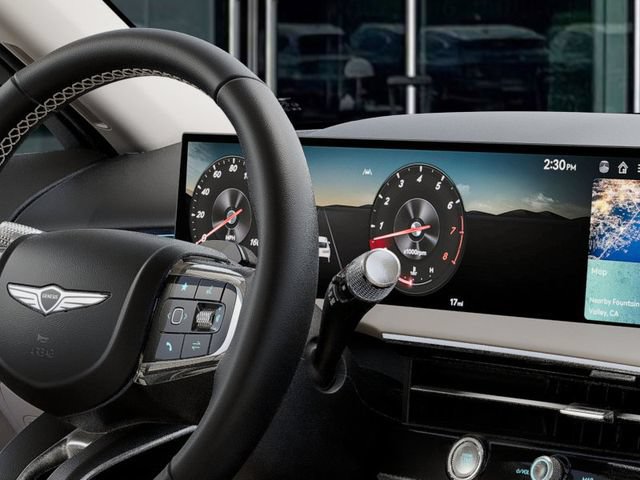 New 2027 Genesis GV70 2.5T AWD/4WD image 13