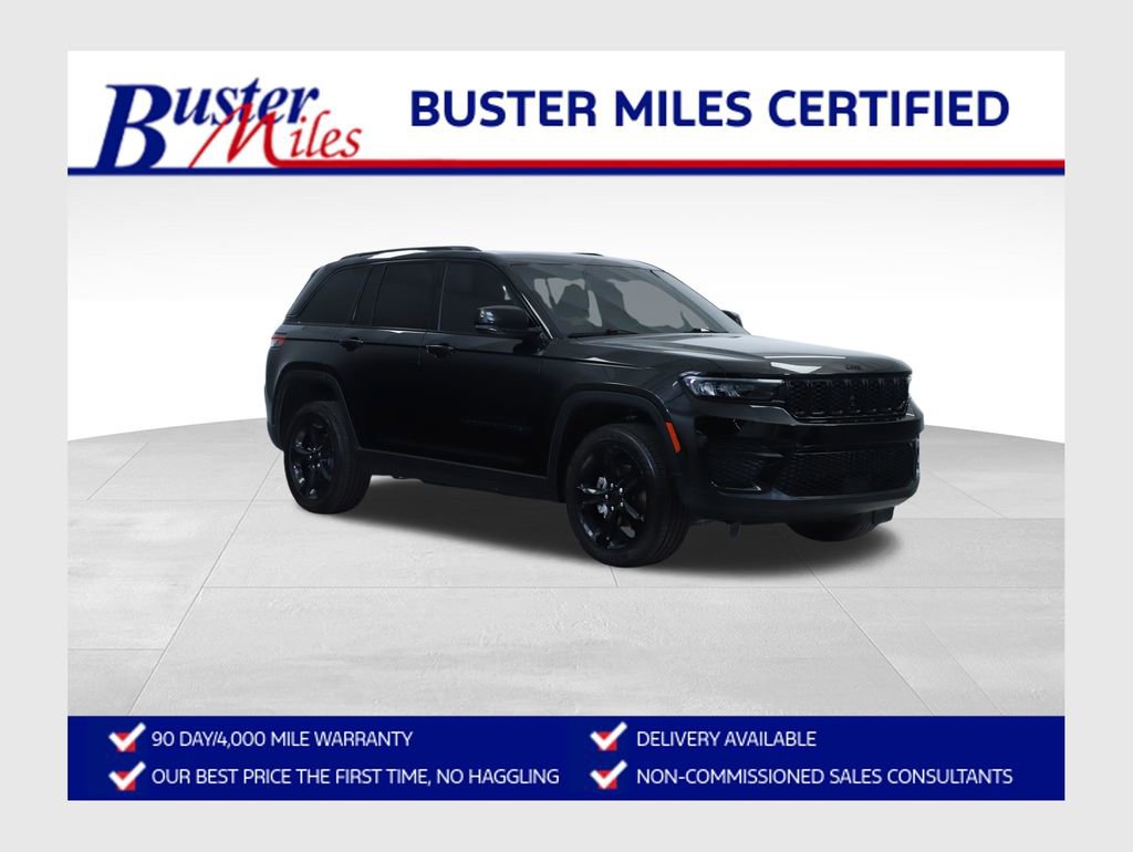 Used 2024 Jeep Grand Cherokee Altitude RWD image 1